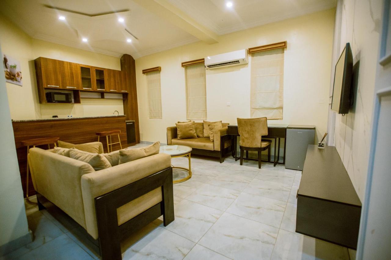 Apartment 79 Hotel & Suite Ikeja Dış mekan fotoğraf