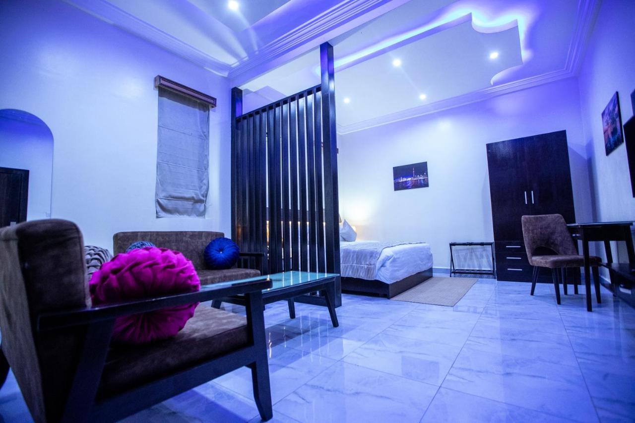 Apartment 79 Hotel & Suite Ikeja Dış mekan fotoğraf