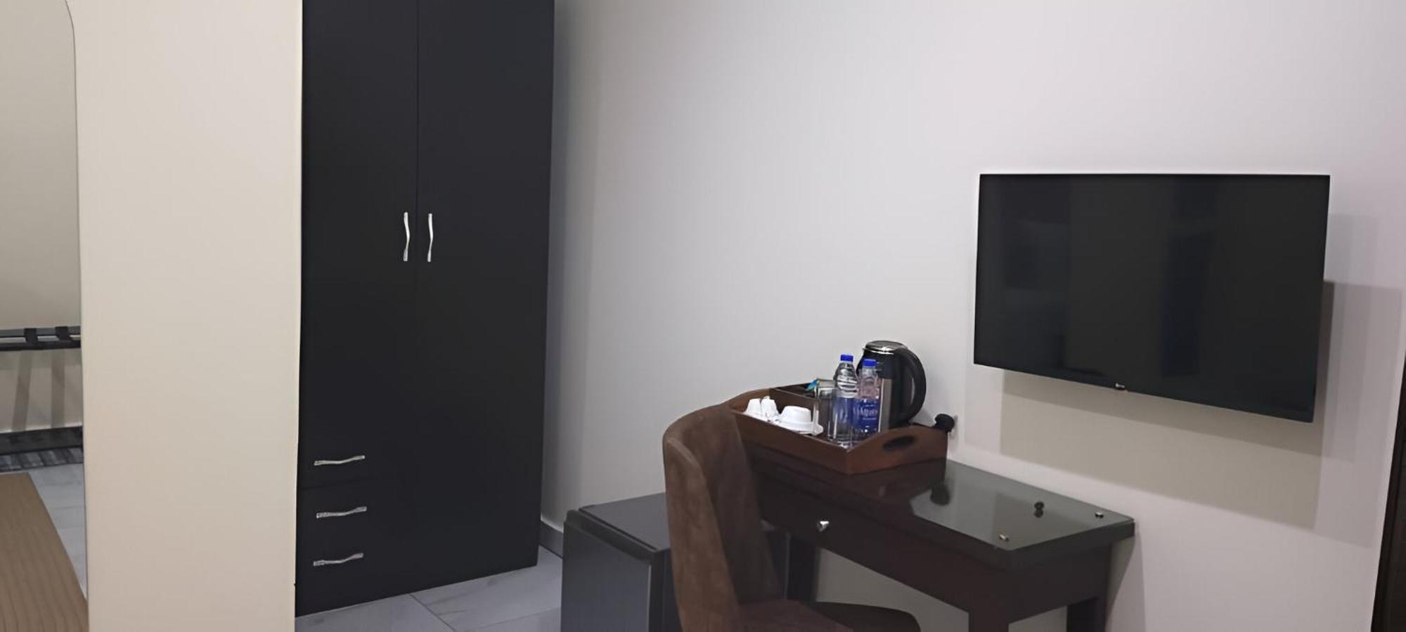 Apartment 79 Hotel & Suite Ikeja Dış mekan fotoğraf
